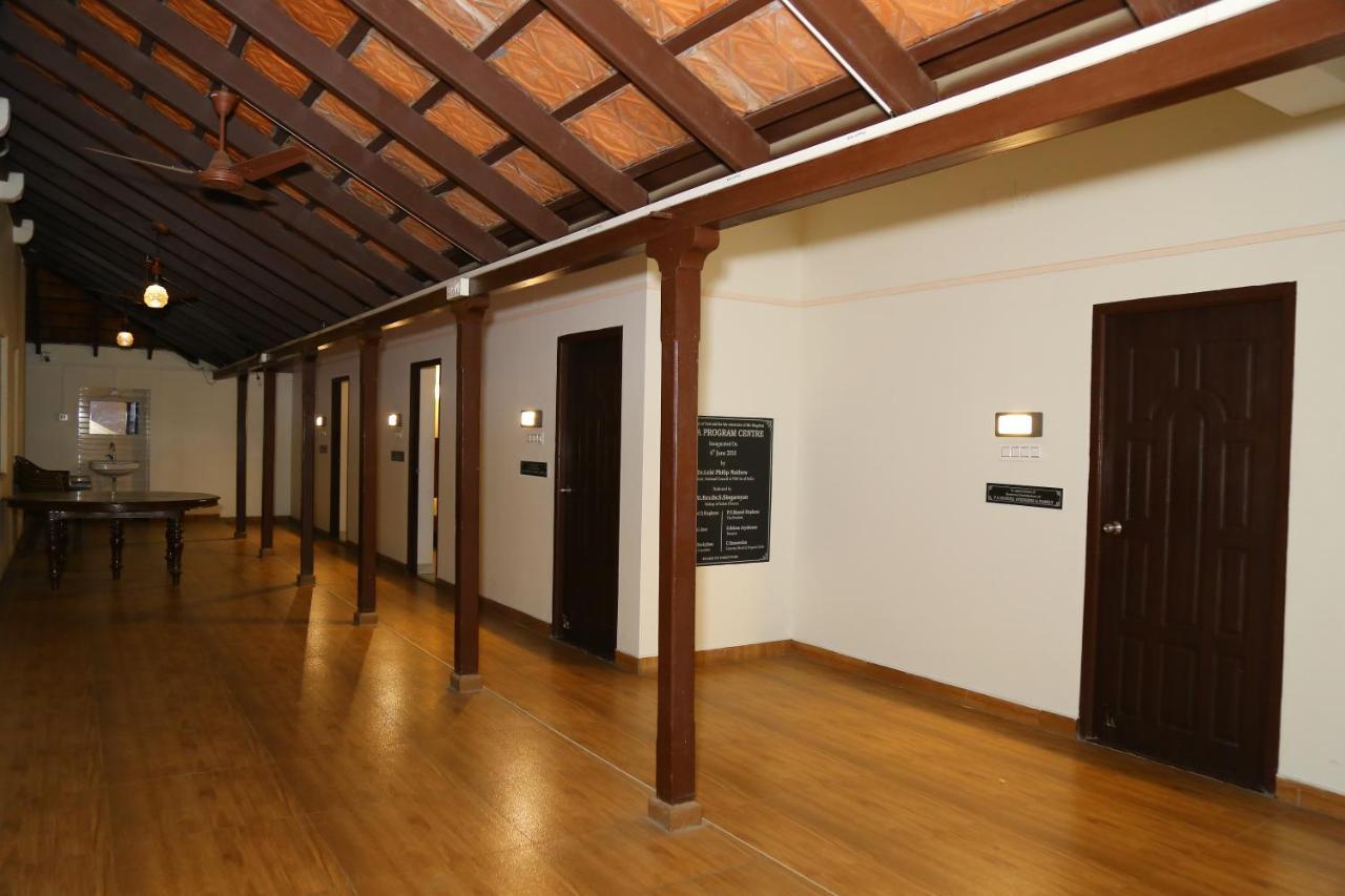 Ymca Program Centre Hotel Salem Luaran gambar