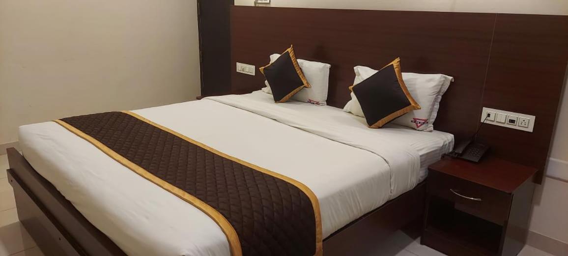 Ymca Program Centre Hotel Salem Luaran gambar