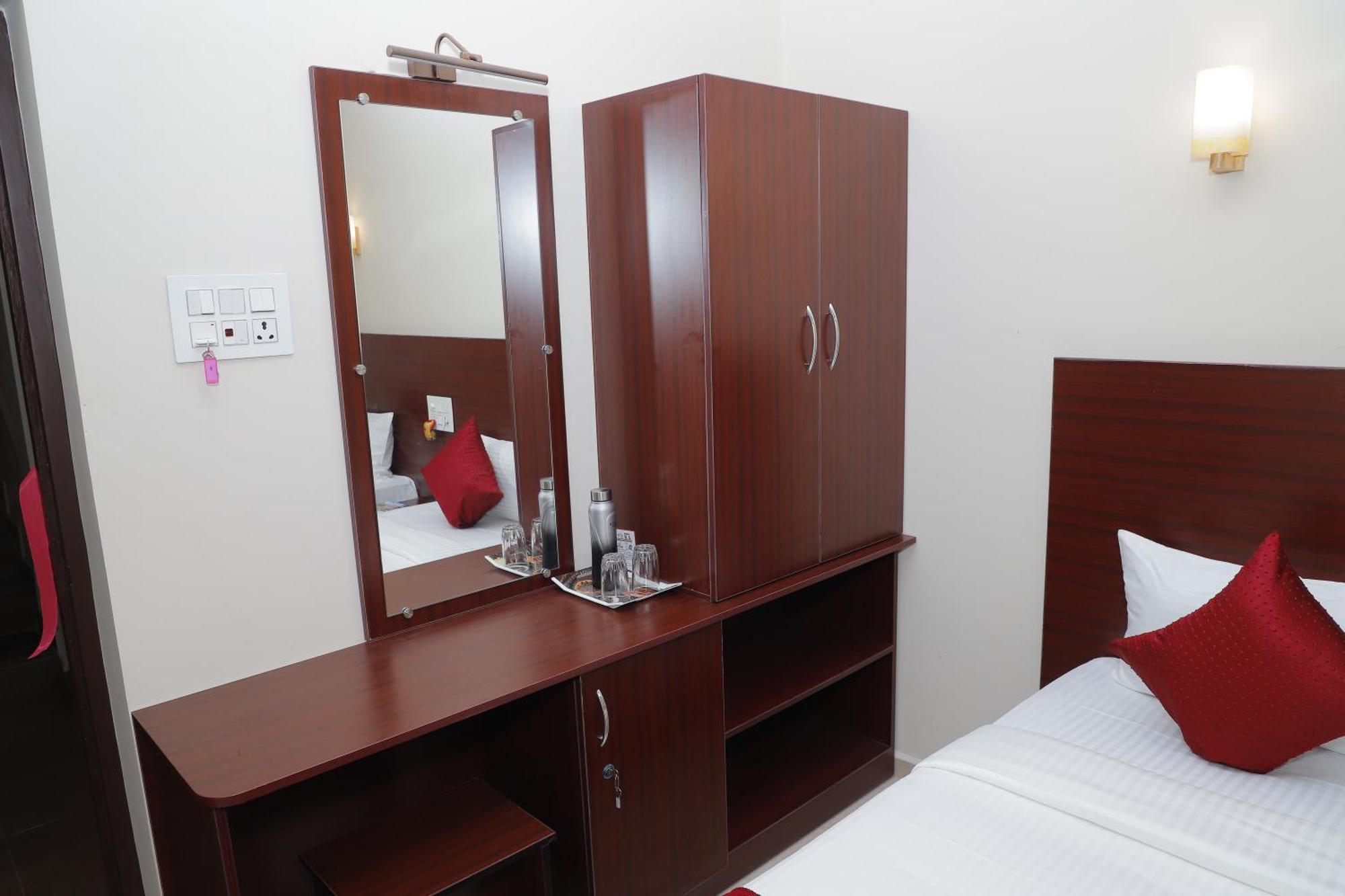 Ymca Program Centre Hotel Salem Luaran gambar